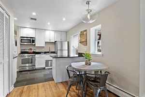 Impeccably renovated & well located 2 BR/1 BA condo near Grove Street