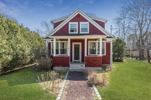 Cute & Quaint Single Family Traditional Home