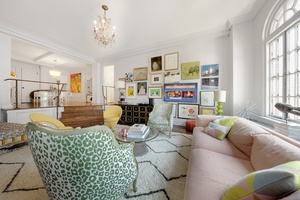 ICONIC GREENWICH VILLAGE 2 BEDROOM AND 1.5 BATHROOMS CO-OP WITH WASHINGTON SQUARE AND UNION SQUARE PARKS AS YOUR NEIGHBORS