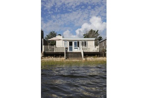Amagansett Waterfront Beach Cottage Available for Purchase!