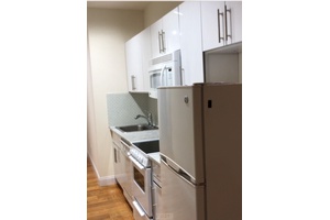PERFECT SHARE/EAST 69 street/1st Ave,800 SF, STEPS FROM CORNELL HOSPITAL,