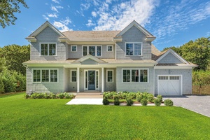 Right in the Heart of Bridgehampton