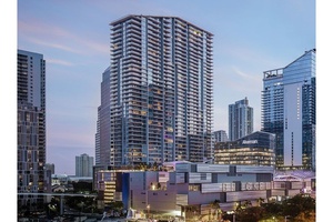 WATERFRONT VIEW | Downtown Miami