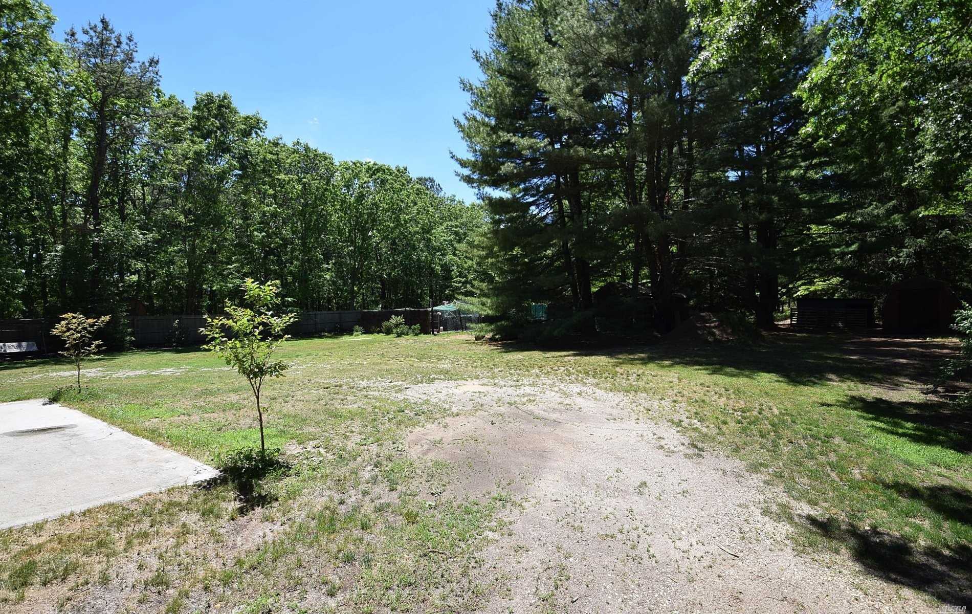 322 Halsey Manor Road, Manorville, NY, 11949 4 BR for sale, Residential sales Nest Seekers