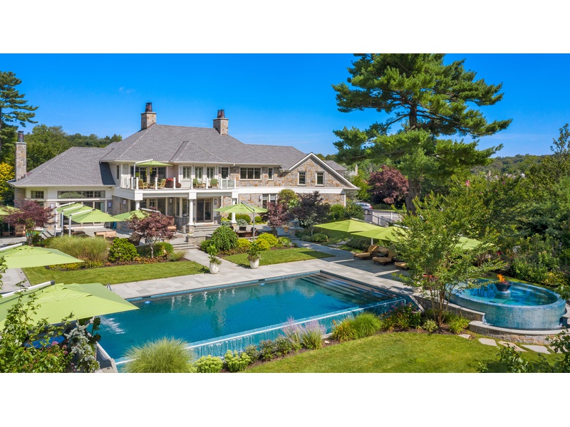 1 Hidden Pond, Old Westbury, NY, 11568 Nest Seekers Nest Seekers