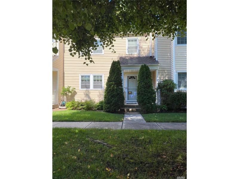 55 Hancock Commons, Yaphank, NY, 11980 3 BR for sale, Residential