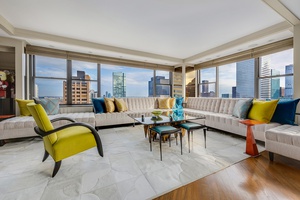 Stunning 4 Bedroom Renovated Home with Panoramic Views at the Galleria