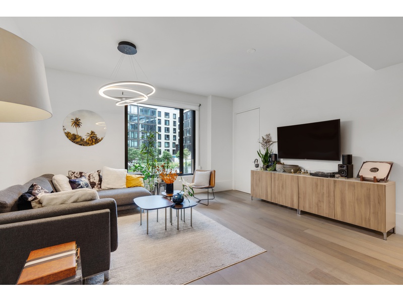60 S 8th St Apt 210, Brooklyn, NY, 11249 2 BR for sale, Apartment