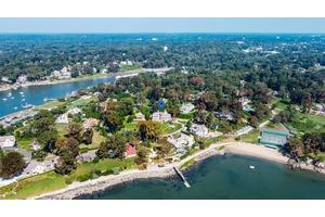 Stately Georgian Colonial in Exclusive Waterfront Association