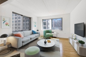 63 Schermerhorn #6D No FEE studio in Brooklyn Heights.