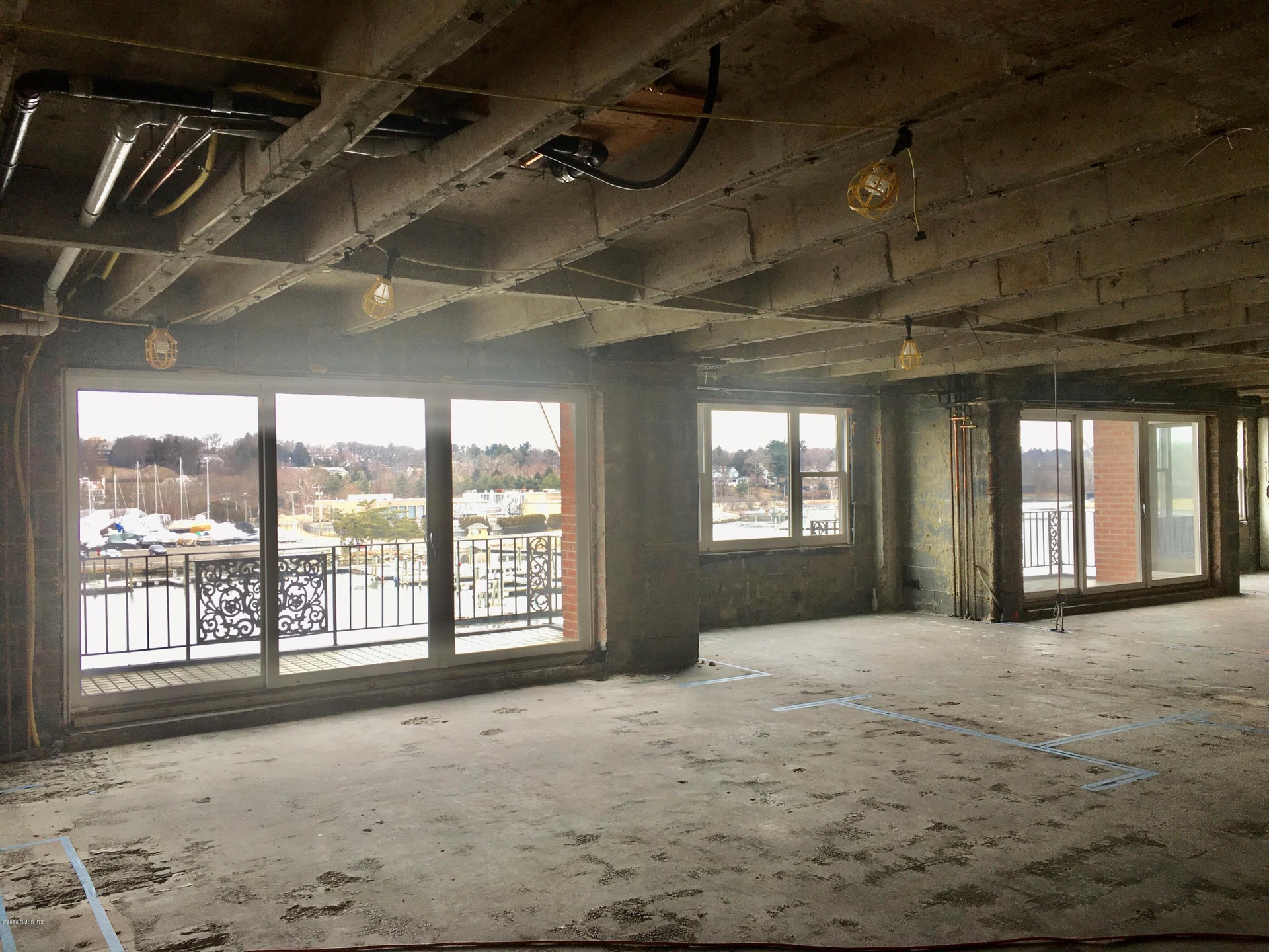 636 Steamboat Road, Greenwich, Connecticut, 06830 for sale, Coop