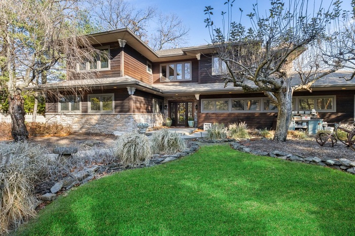 Lakefront Mid Century Modern in Pompton Lakes