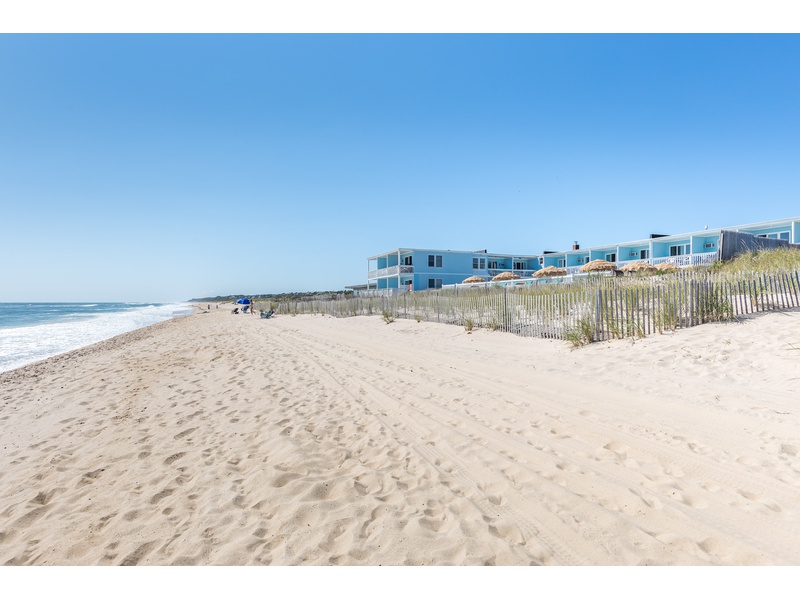 84 S Emerson Ave Montauk New York 11954 29 Br For Sale Resort Sales Nest Seekers