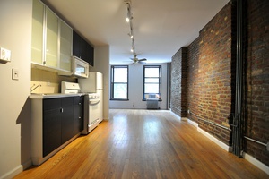 NO FEE & 3 Months Free! Beautiful 1 Bedroom Apartment in the heart of NoLita!