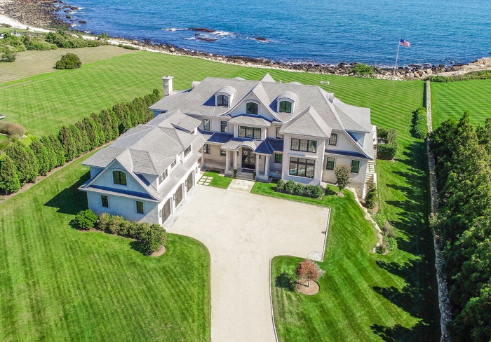 Ultra Luxury Oceanfront Estate in Scenic Rhode Island