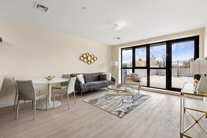 BROOKLYN BY THE SEA LUXURY CONDOS