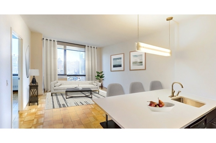 Massive, Sun-Filled One Bedroom with World Class Views