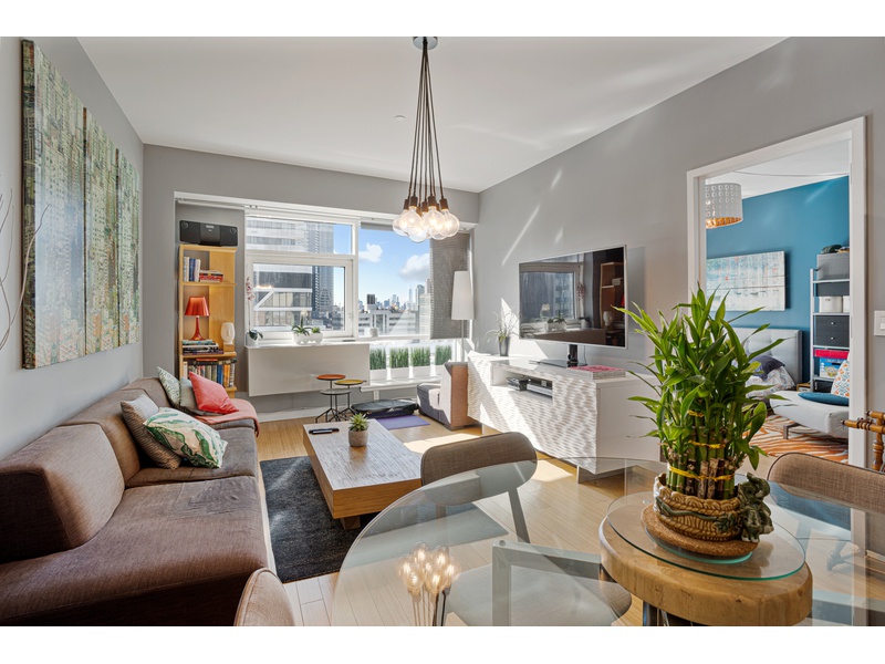 2415 Queens Plaza N, Queens, New York, 11101 1 BR for rent, Condo