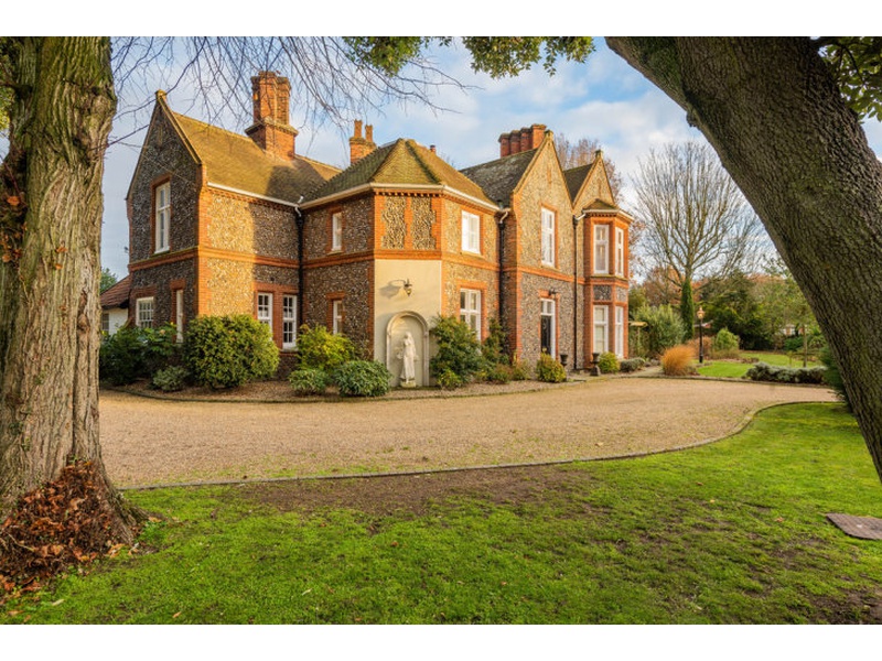 The Old Vicarage, Badwell Ash, Badwell Ash, Suffolk, IP31 3DU Nest