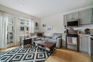 Charming Junior 1 Bedroom on Tree-Lined Block in Greenwich Village