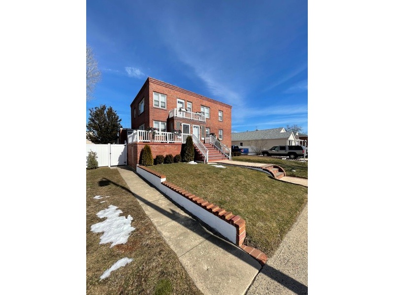 325 E Park Ave, Long Beach, NY, 11561 6 BR for sale, Mixed Use sales Nest Seekers