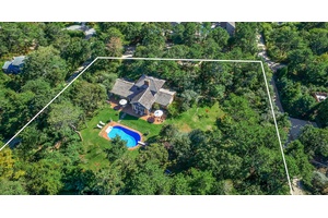 Enjoy the Amagansett Dunes - 5 Bedrooms - Pool