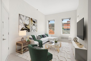 Beautiful Open Fully Renovated 3BR/1.5BA Apartment at 510 Observer Highway with 2 Outdoor Spaces! Laundry IN Unit! High Ceilings Throughout!