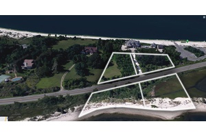 Amazing Waterfront Property with Incredible Views in East Marion