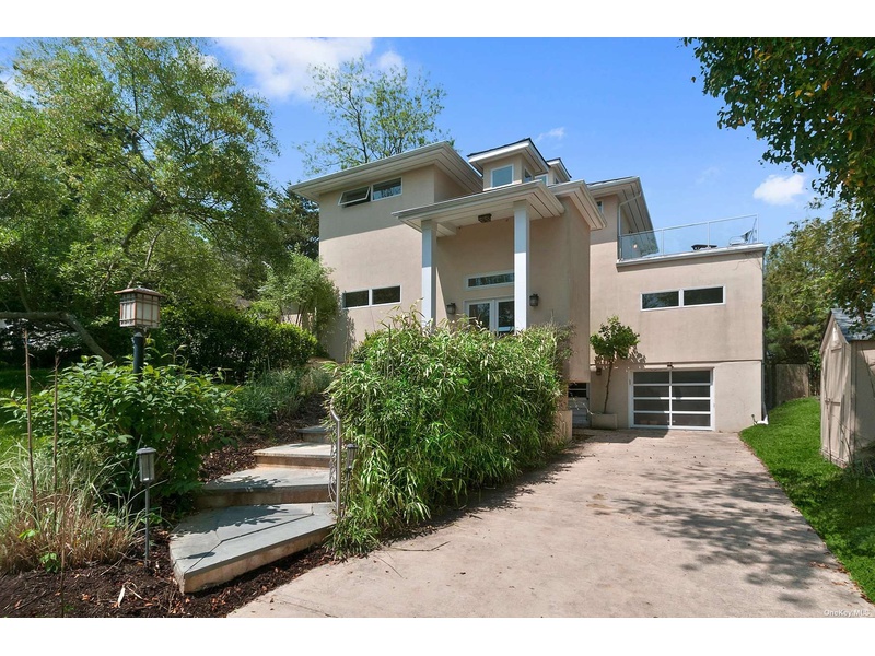 9 Cliff Drive, Sag Harbor, NY, 11963 4 BR for sale, Residential sales